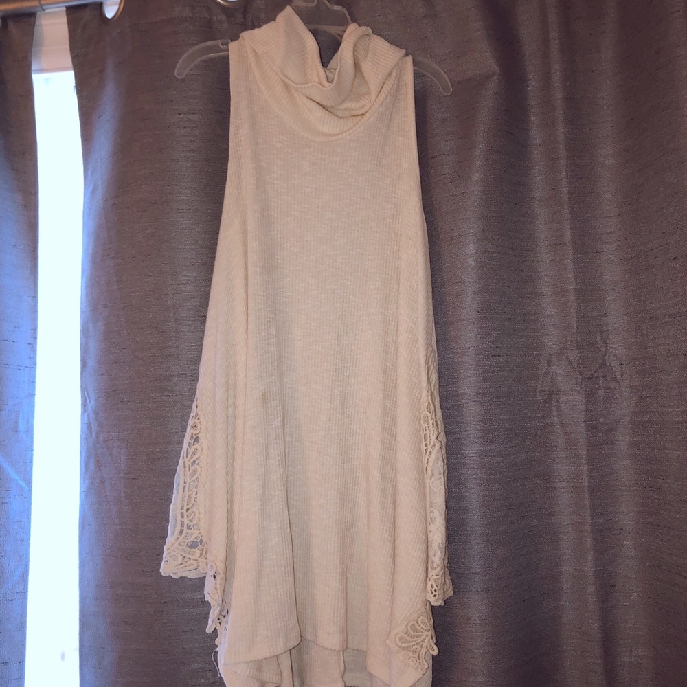 Orange Creek Cream No Sleeve Tunic
